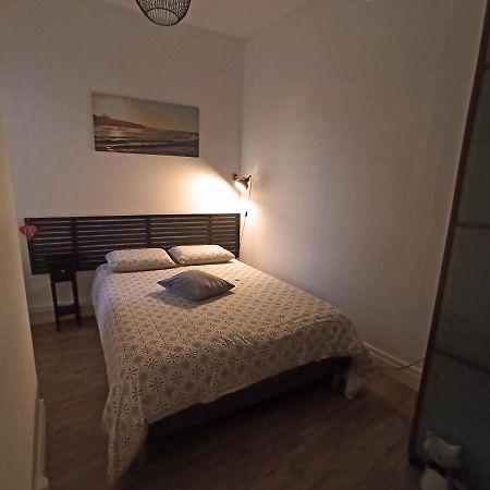 Bel Appartement Independant Centre De Magny-Cours Avec Parking Εξωτερικό φωτογραφία