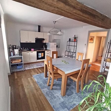 Bel Appartement Independant Centre De Magny-Cours Avec Parking Εξωτερικό φωτογραφία